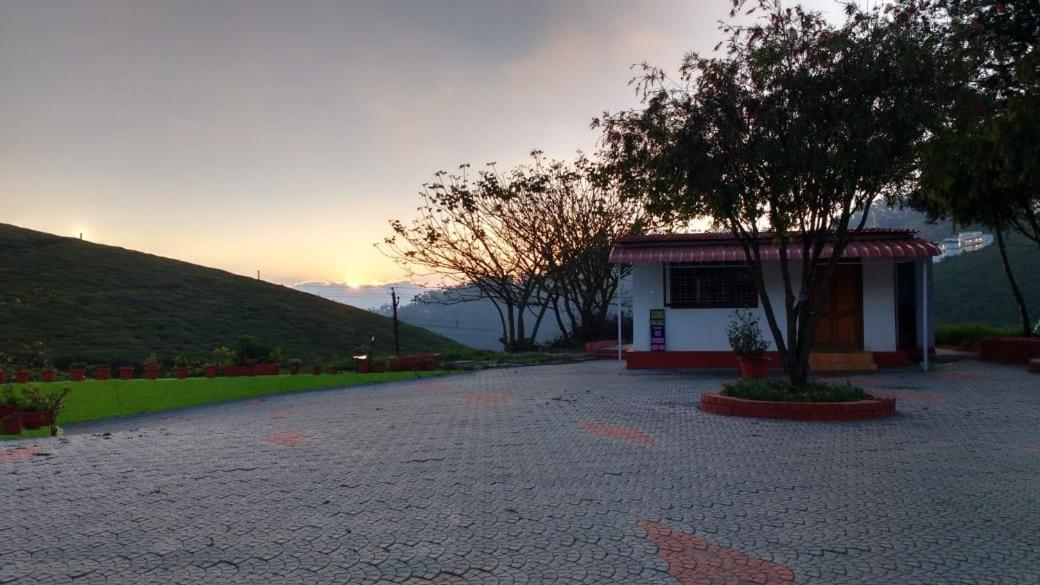Magic Mist Resort Ooty Exteriör bild